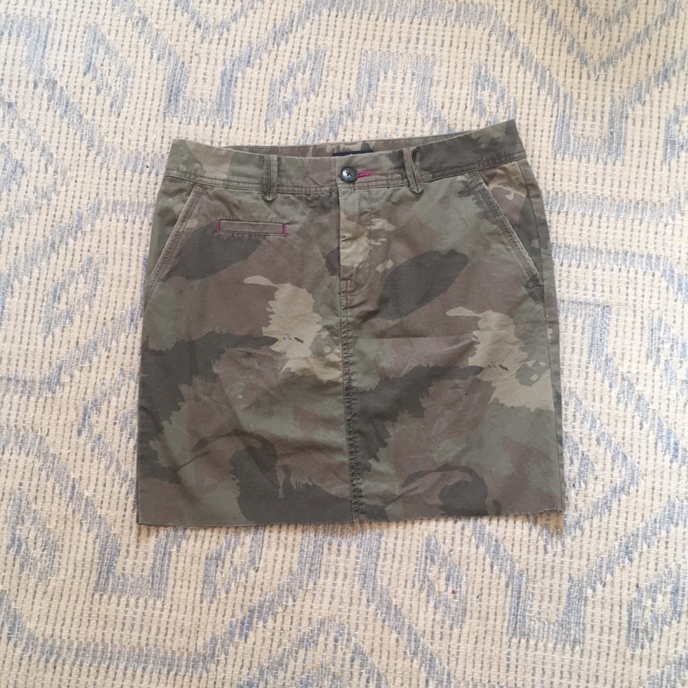 Camo skirt
